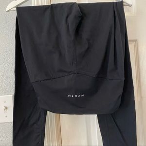 Nvgtn black signature leggings